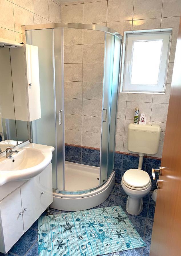 Apartments Malinska - Apartment 4 Екстер'єр фото